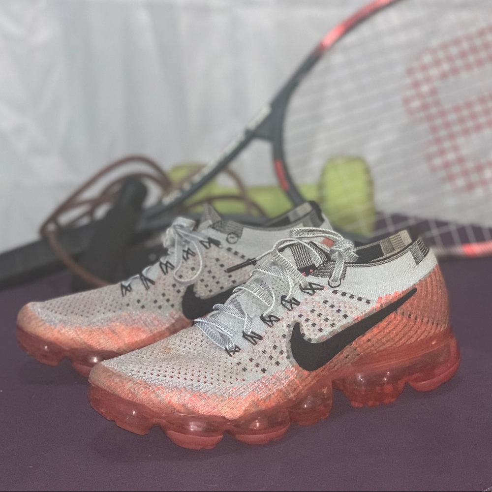 (Nike) Women's Air Vapormax Flyknit Wolf
